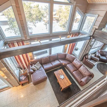 Levillas Kinnastie 33