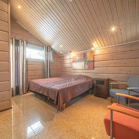 Levillas Kinnastie 33 Βίλα