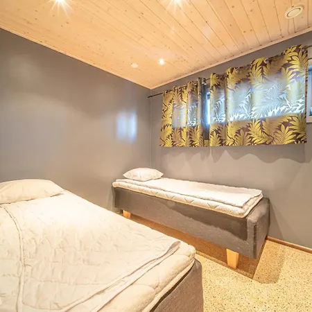 Levillas Kinnastie 33 Βίλα Levi