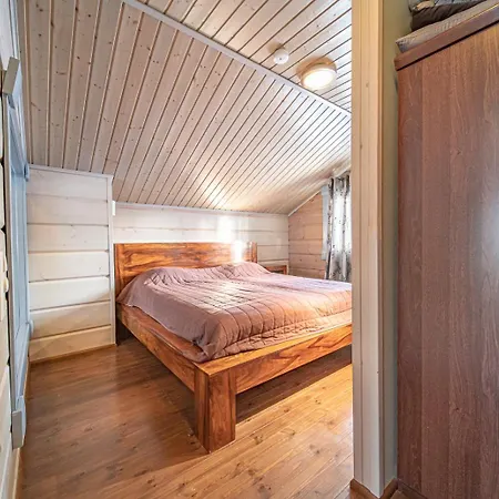 Villa Levillas Kinnastie 33