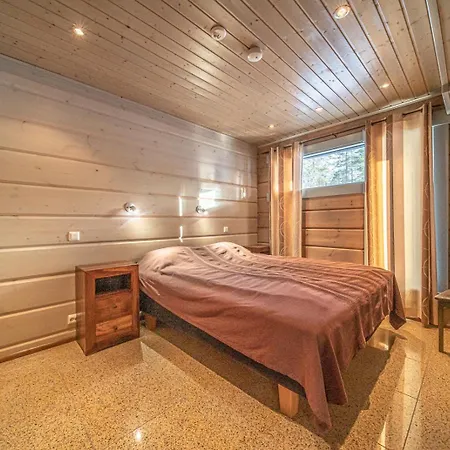 Levillas Kinnastie 33 * Levi