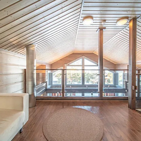 Levillas Kinnastie 33 Βίλα Levi